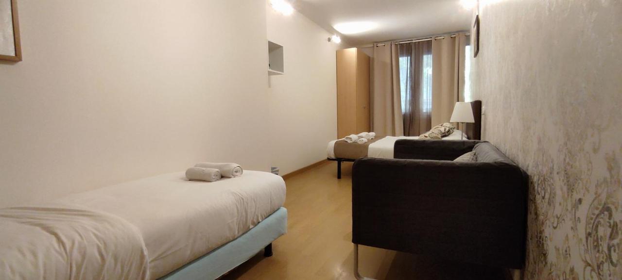 Guest House Barcelona Bruc Kültér fotó